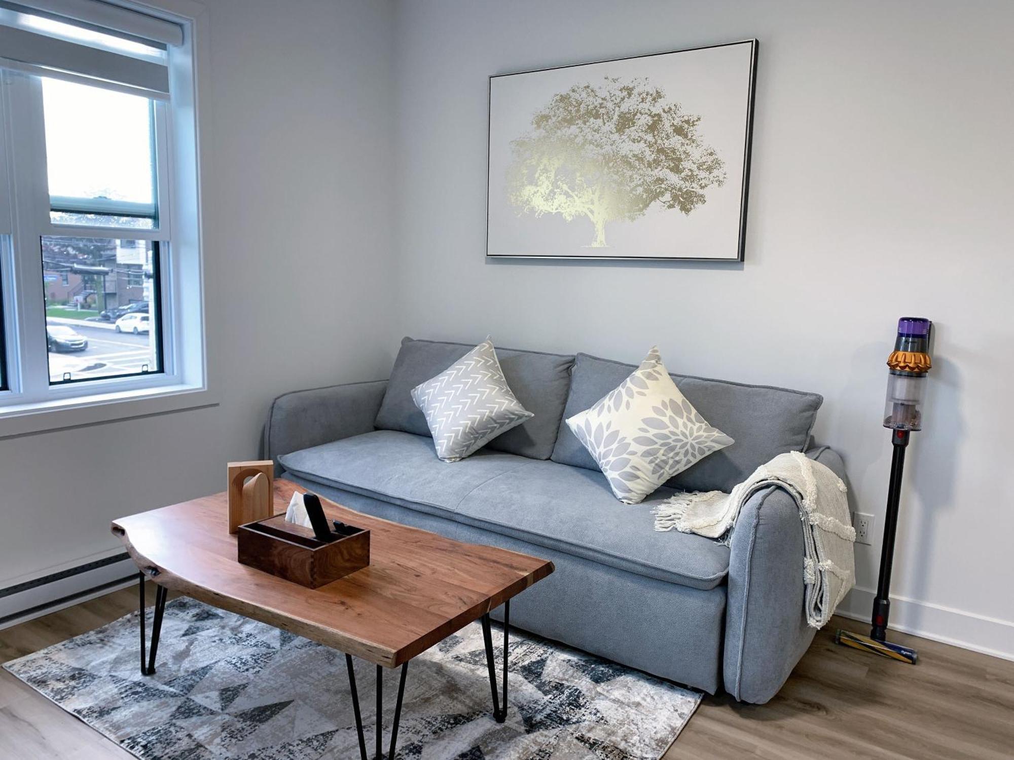10 Minutes To Dt With Free Parking Apartment Longueuil Ngoại thất bức ảnh